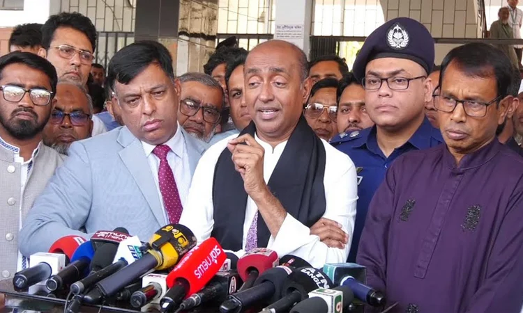 বৃদ্ধ বাবা-মায়ের নিরাপত্তায় সম্পত্তি হস্তান্তর আইনে সংশোধনী: আইনমন্ত্রী