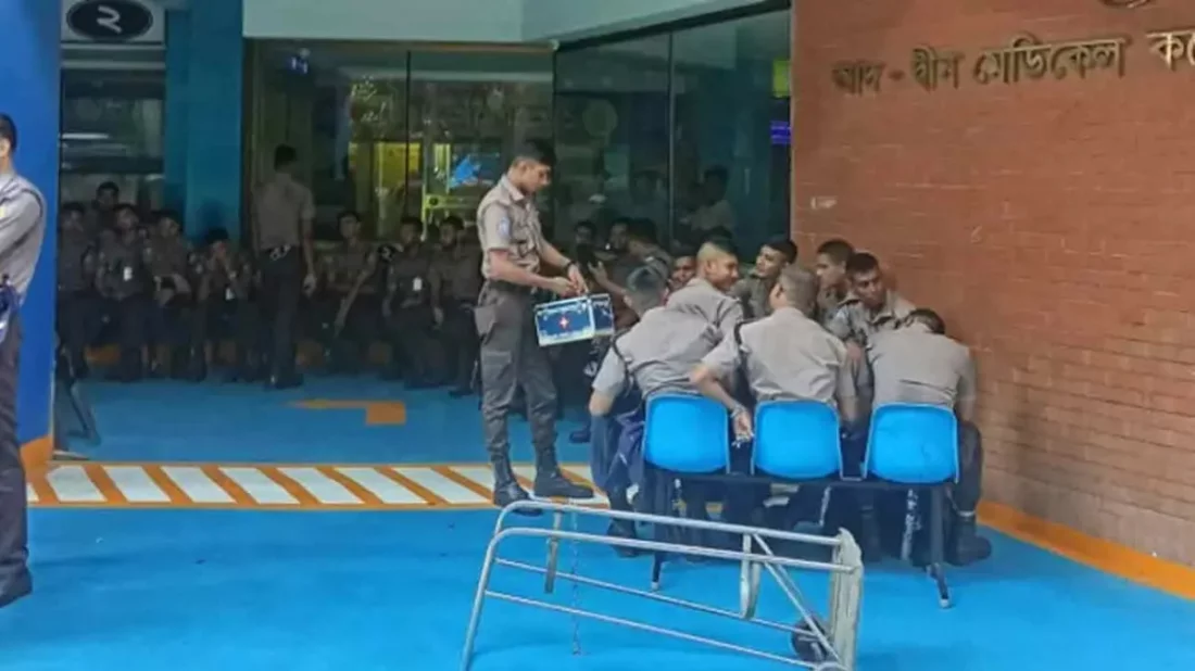 লাইসেন্স বাতিলের পর এবার আদ্-দ্বীন হাসপাতালে পুলিশ মোতায়েন