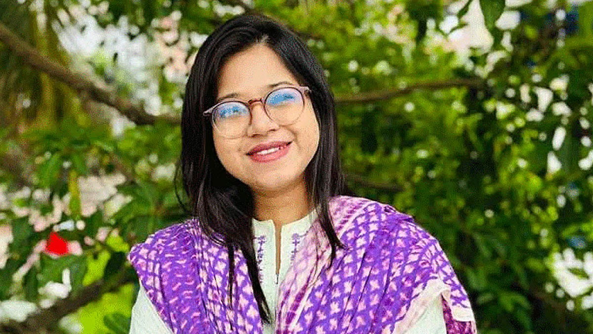 মনিরা শারমিনের মনোনয়নপত্র বাতিল