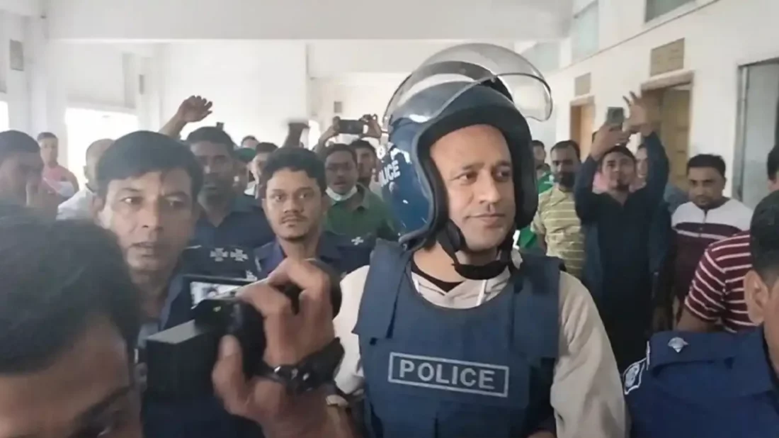 হবিগঞ্জের দুই মামলায় হাইকোর্টে জামিন চাইলেন ব্যারিস্টার সুমন