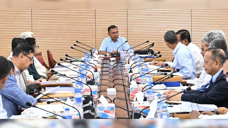 একনেকে ১৫ হাজার ৮২৩ কোটি টাকার ১৩ প্রকল্প অনুমোদন