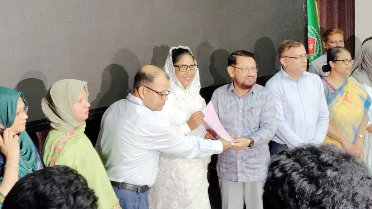 সংরক্ষিত নারী আসনে ১৩ জনের মনোনয়ন জমা দিল ১১ দলীয় জোট