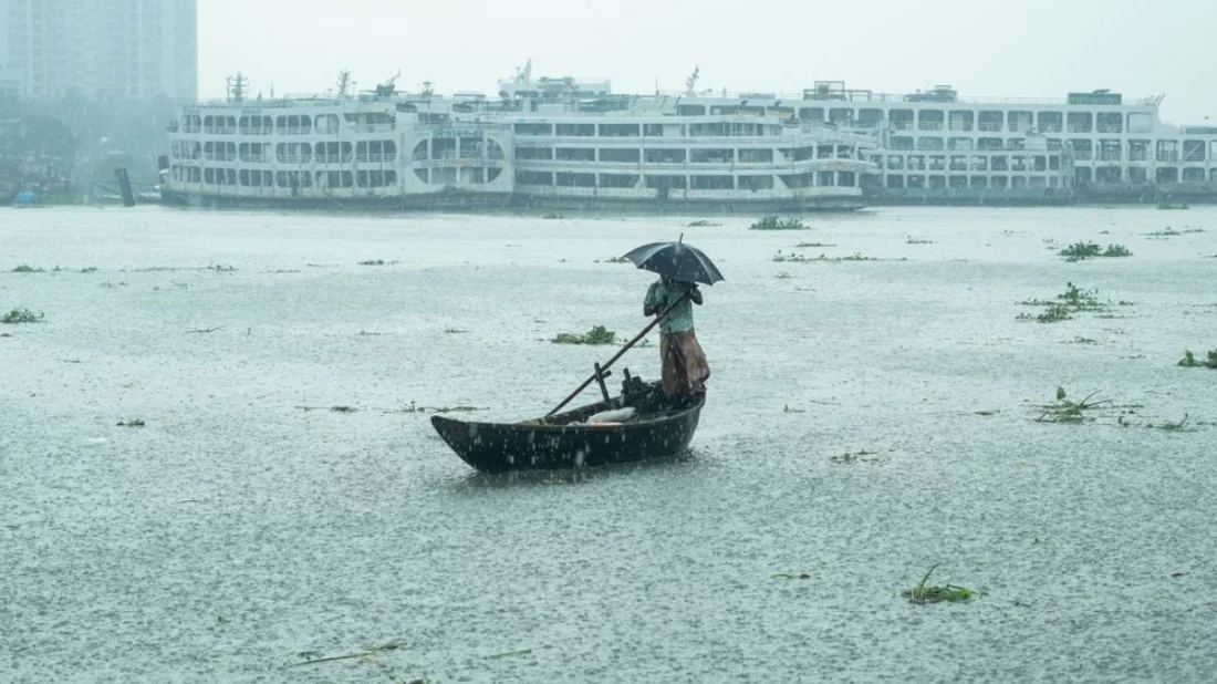 তিন জেলায় মৃদু তাপপ্রবাহ, আগামী পাঁচ দিনে বাড়তে পারে বৃষ্টিপাত