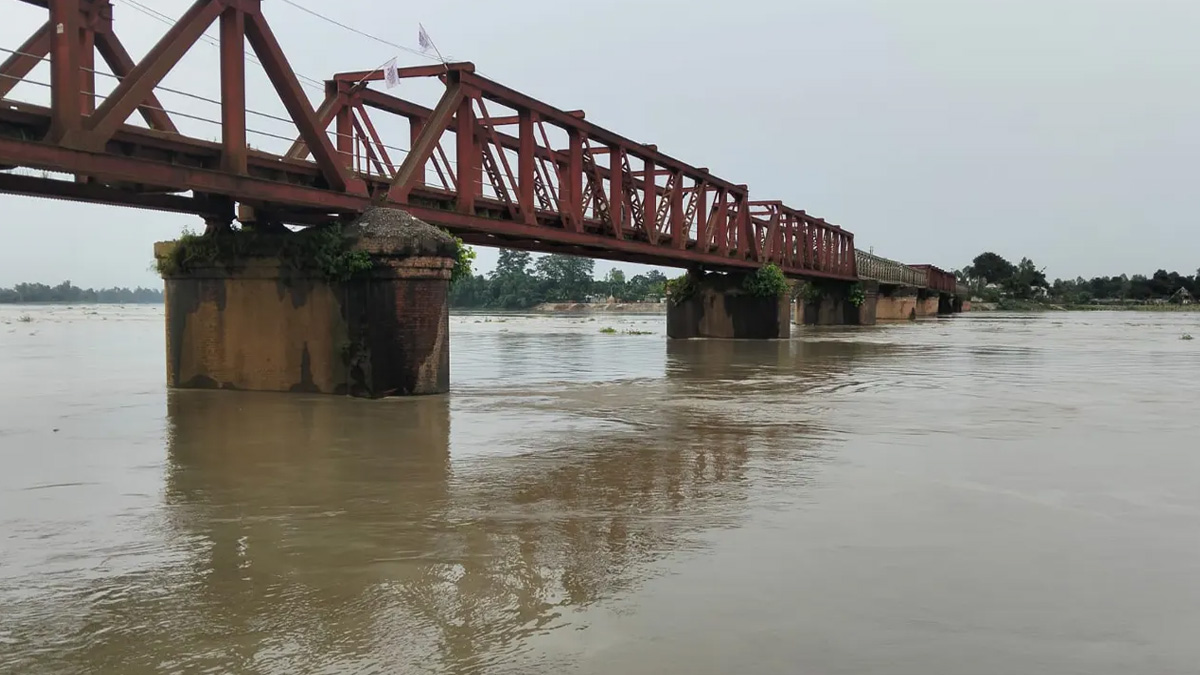 কুড়িগ্রামে সব নদ-নদীর পানি বাড়ছে, দুধকুমারের পানি বিপৎসীমার ওপরে