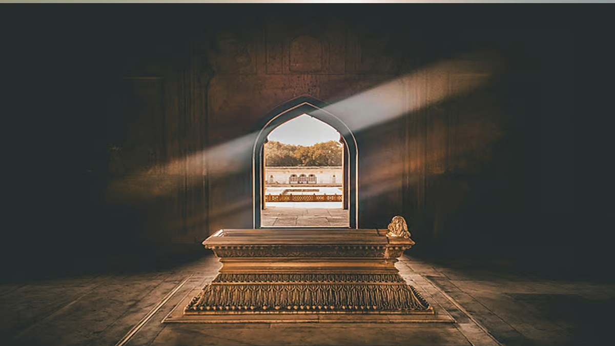 প্রথম আব্বাসীয় খলিফার বায়াত, মাকদিসির ইন্তেকাল