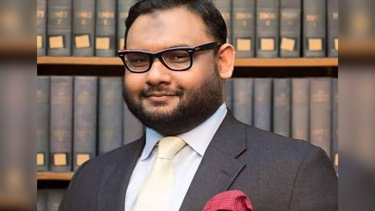 সংসদে অজুর পানি না পেয়ে ক্ষোভ প্রকাশ করেছেন ব্যারিস্টার আরমান