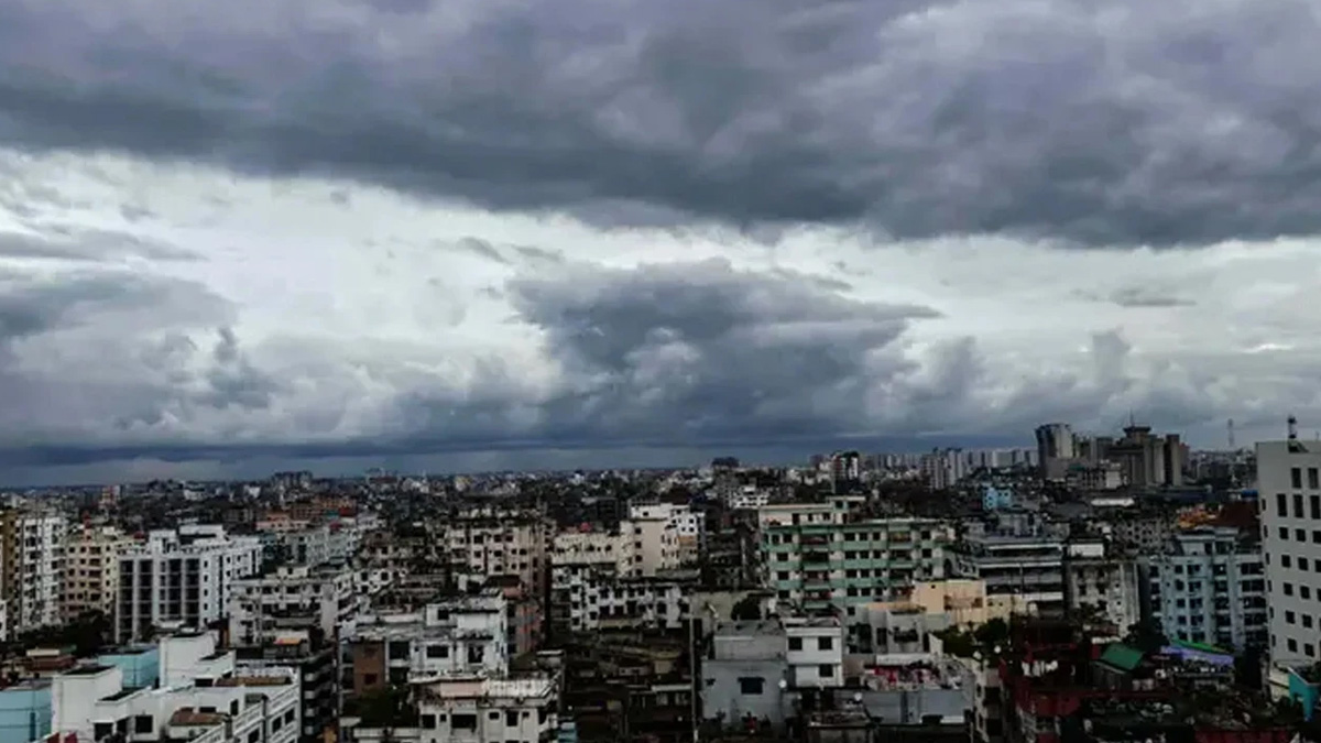 ঢাকার আকাশ মেঘলা, বজ্রসহ বৃষ্টির আভাস