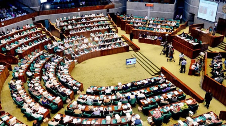আজ থেকে দিনে দুইবেলা চলবে সংসদ অধিবেশন