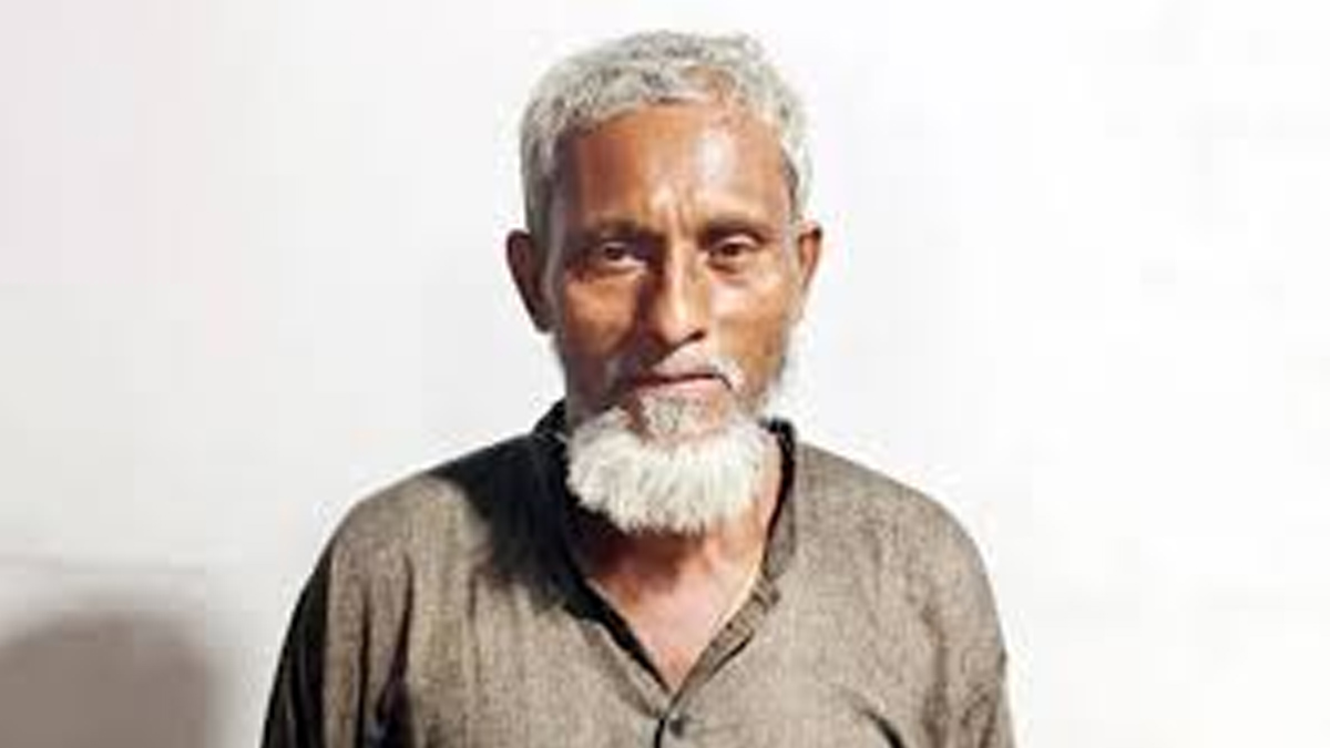 বিনা পারিশ্রমিকে সাড়ে ৮’শ কবর খুঁড়েছেন ষাটোর্ধ্ব মোহাম্মদ আলী