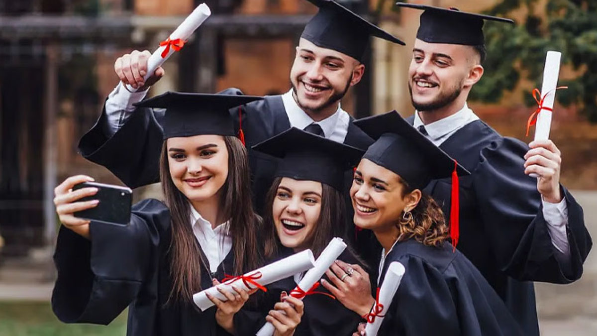 কানাডায় ২০২৬ সালে সম্পূর্ণ অর্থায়িত সরকারি স্কলারশিপ, চলছে আবেদন