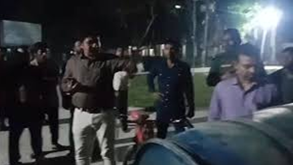 নড়াইলে অবৈধভাবে ডিজেল মজুদ, দুই ব্যবসায়ীকে জরিমানা