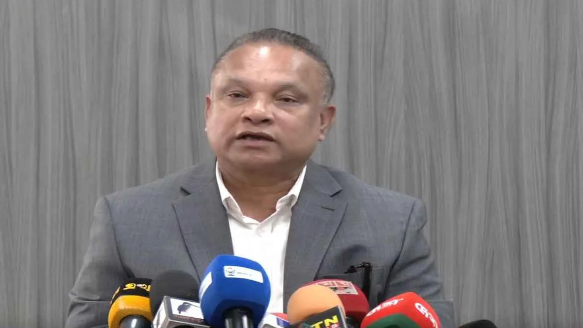এক লাখ স্বাস্থ্যকর্মী ও ২৫ হাজার মিডওয়াইফ নিয়োগ দেবে সরকার