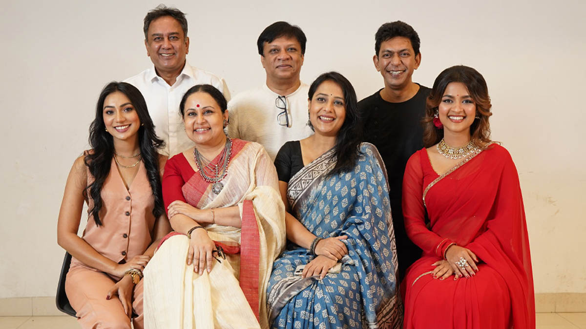 এবার টিভি পর্দায় তারকাবহুল উৎসব