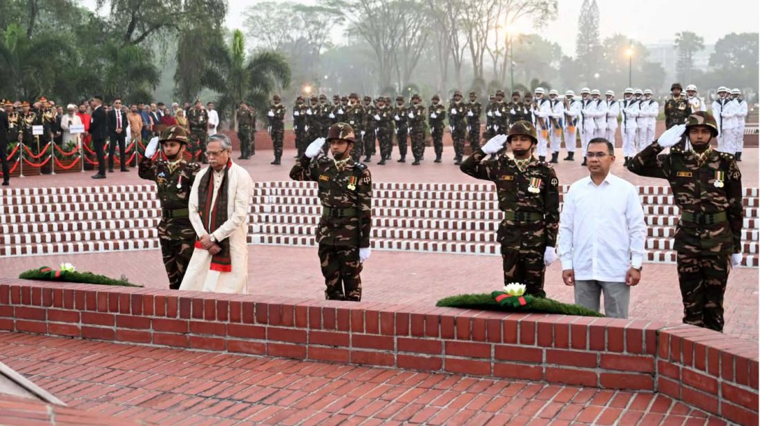 স্বাধীনতা দিবসে শহীদদের প্রতি রাষ্ট্রপতি ও প্রধানমন্ত্রীর শ্রদ্ধা নিবেদন
