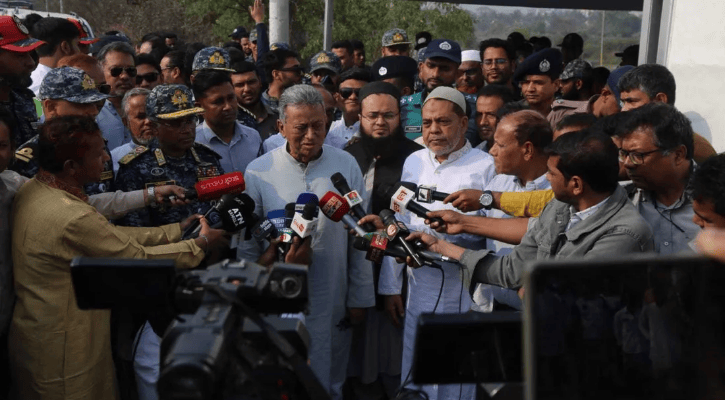 দেশের নাজুক অর্থনীতি পুনরুদ্ধারে ট্যাক্স বাড়াতে হবে: অর্থমন্ত্রী