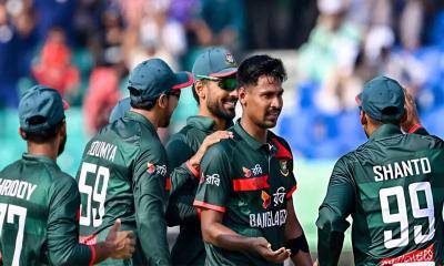 শান্তর সেঞ্চুরির পর মোস্তাফিজের ফাইফার, সিরিজ জিতলো বাংলাদেশ