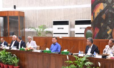 মন্ত্রিসভায় সিদ্ধান্ত : অফিস চলবে ৯টা-৪টা, মার্কেট বন্ধ সন্ধ্যা ৬টায়