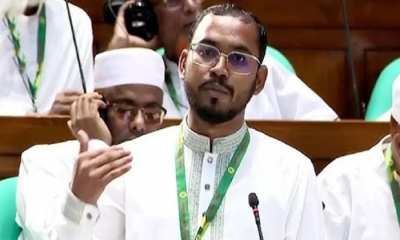 সরকার কি মত প্রকাশের স্বাধীনতাকে ‘গলা চিপে ধরছে’