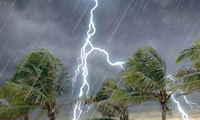 ১৫ জেলায় ৬০ কিমি বেগে ঝড় ও বজ্রসহ বৃষ্টির আশঙ্কা