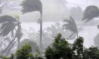 সকালের মধ্যে ঝড়ের আশঙ্কা