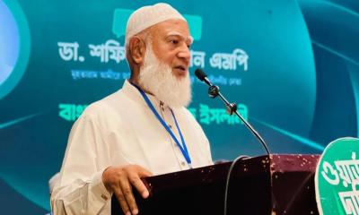একটার পর একটা অঘটন ঘটবে, আমরা কি বসে থাকব: জামায়াত আমির