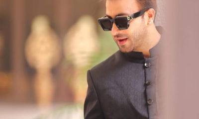 শাকিবের সিনেমায় পাকিস্তানি নায়িকার গুঞ্জন, মুখ খুললেন পরিচালক