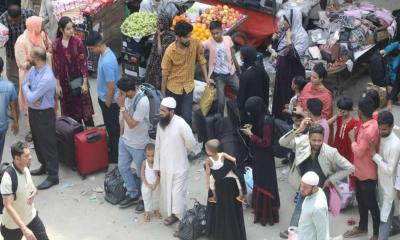 শুরু হলো ঈদের সপ্তাহব্যাপী ছুটি: নাড়ির টানে রাজধানী ছাড়ছে মানুষ