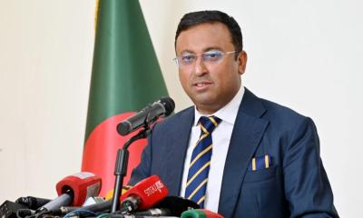 শেখ হাসিনা যেভাবে বিরক্ত করছেন, ভারত হলে মোদি কি ঢাকা সফর কর‌তেন