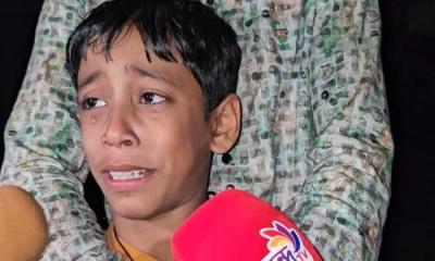 ডুবন্ত সেই বাস থেকে ছেলেকে বাঁচাতে পারলেও মা ডুবে গেলেন পদ্মায়