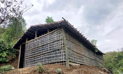 উখিয়ার গহীন জঙ্গলে ‘রহস্যময়’ বাড়ি