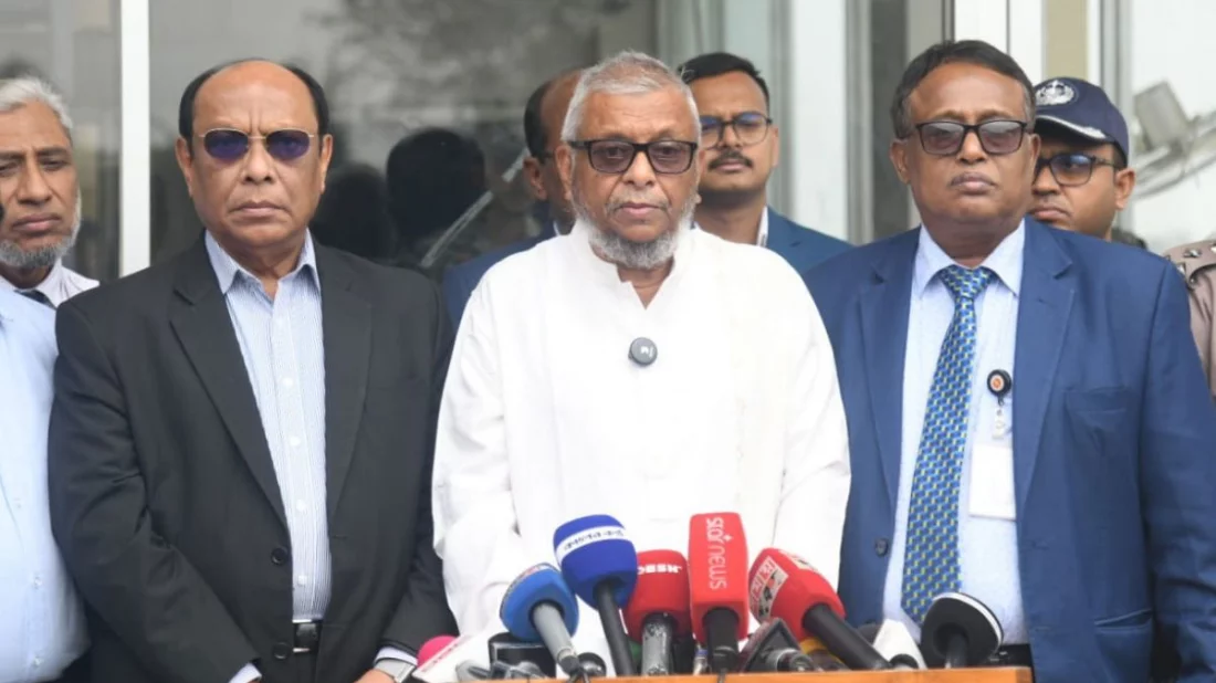 মধ্যপ্রাচ্যের চলমান সংঘাতে এখন পর্যন্ত চারজন বাংলাদেশি মারা গেছেন: প্রবাসীকল্যাণ মন্ত্রী