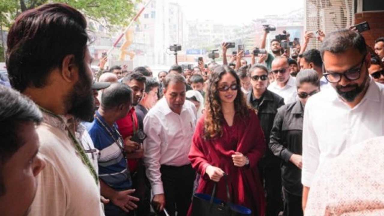 জাইমা রহমানের চেলসিতে খেলা নিয়ে সমালোচনার ব্যাখ্যা দিলেন প্রতিমন্ত্রী