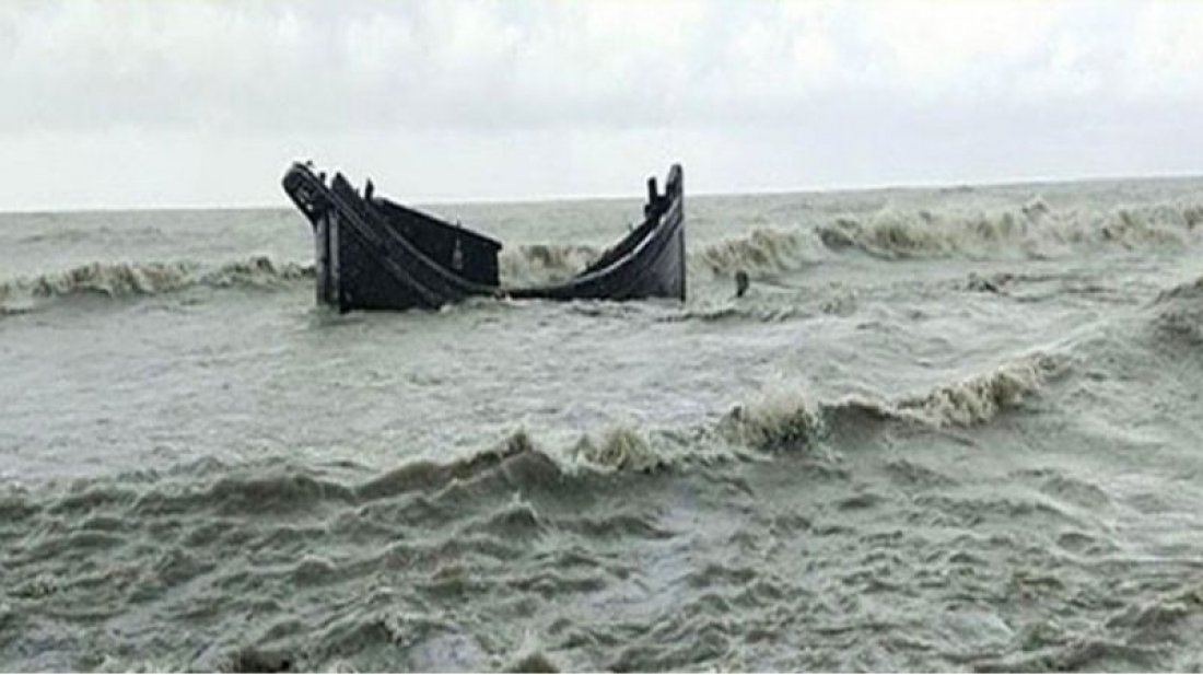 আন্দামান সাগরে ট্রলারডুবিতে বাংলাদেশিসহ নিখোঁজ ২৫০