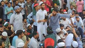 জুমার পর জমায়েত