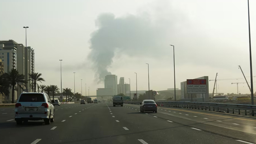 সৌদিতে ২৩ ড্রোন ভূপাতিত, দুবাই বিমানবন্দরে ফ্লাইট স্থগিত