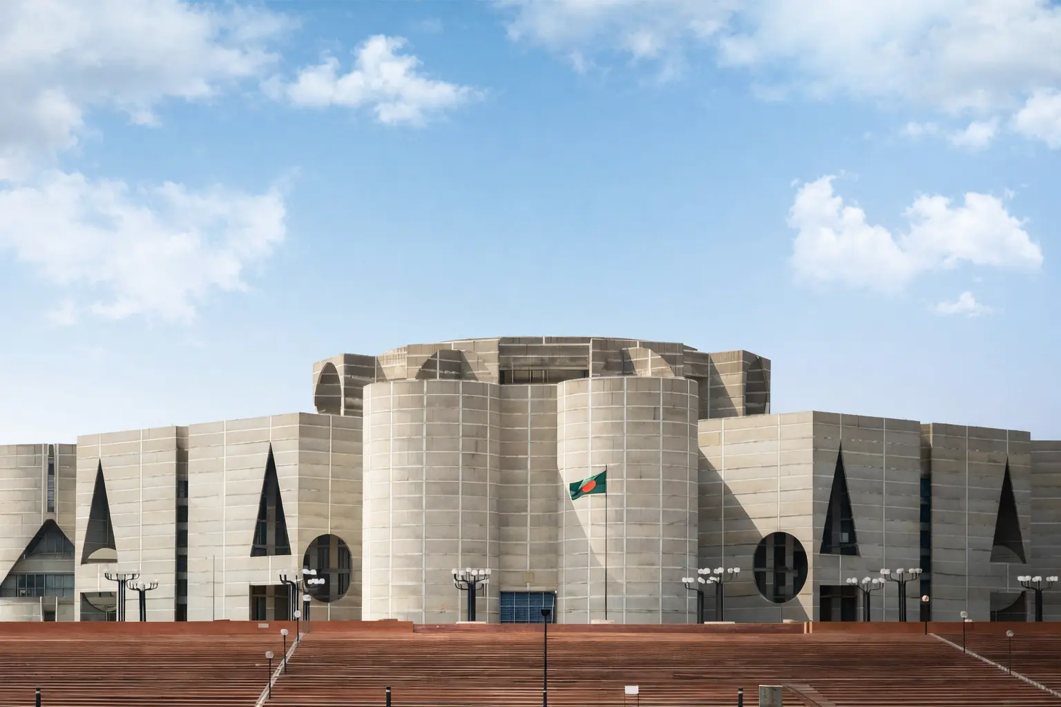 সংবিধান সংস্কার না হলে আন্দোলন: বিরোধী দল