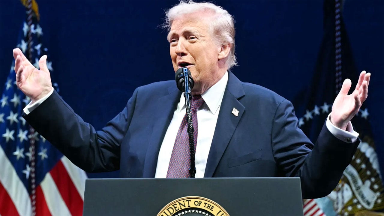 হরমুজ প্রণালিকে মুক্ত করতে বেশি সময় লাগবে না : ট্রাম্প