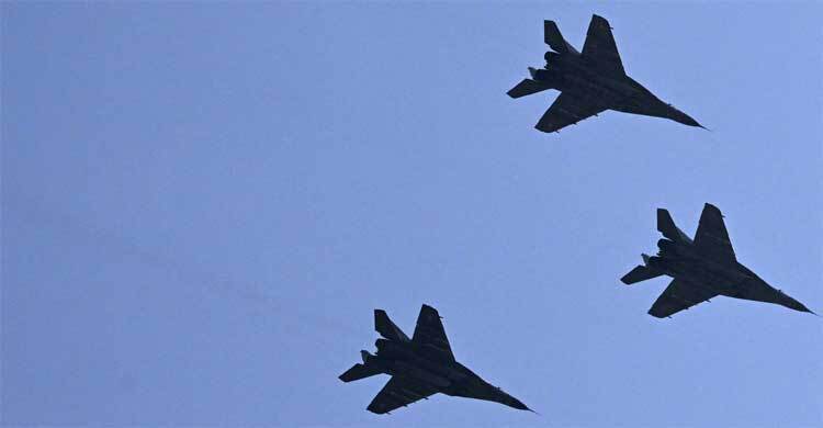 তিন রাফাল, এক মিগসহ ভারতের পাঁচ যুদ্ধবিমান ‘ভূপাতিত’