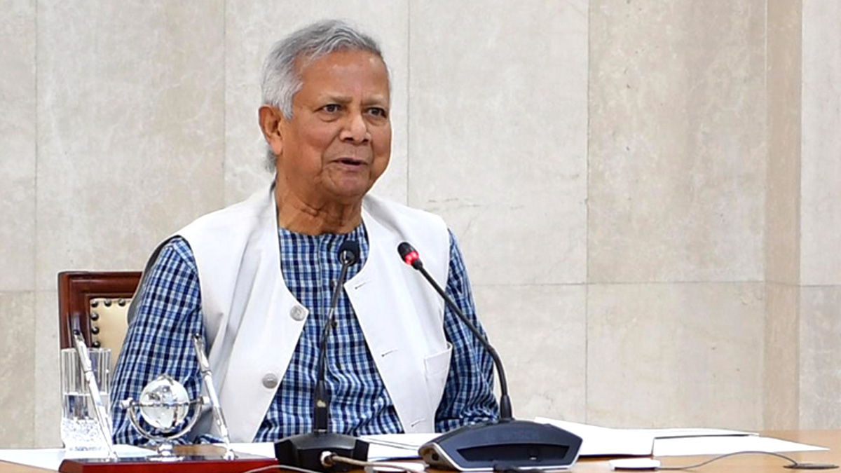 নিজেকে এক বছরের জন্য ‘ভিভিআইপি’ ঘোষণা করে গেছেন ইউনূস